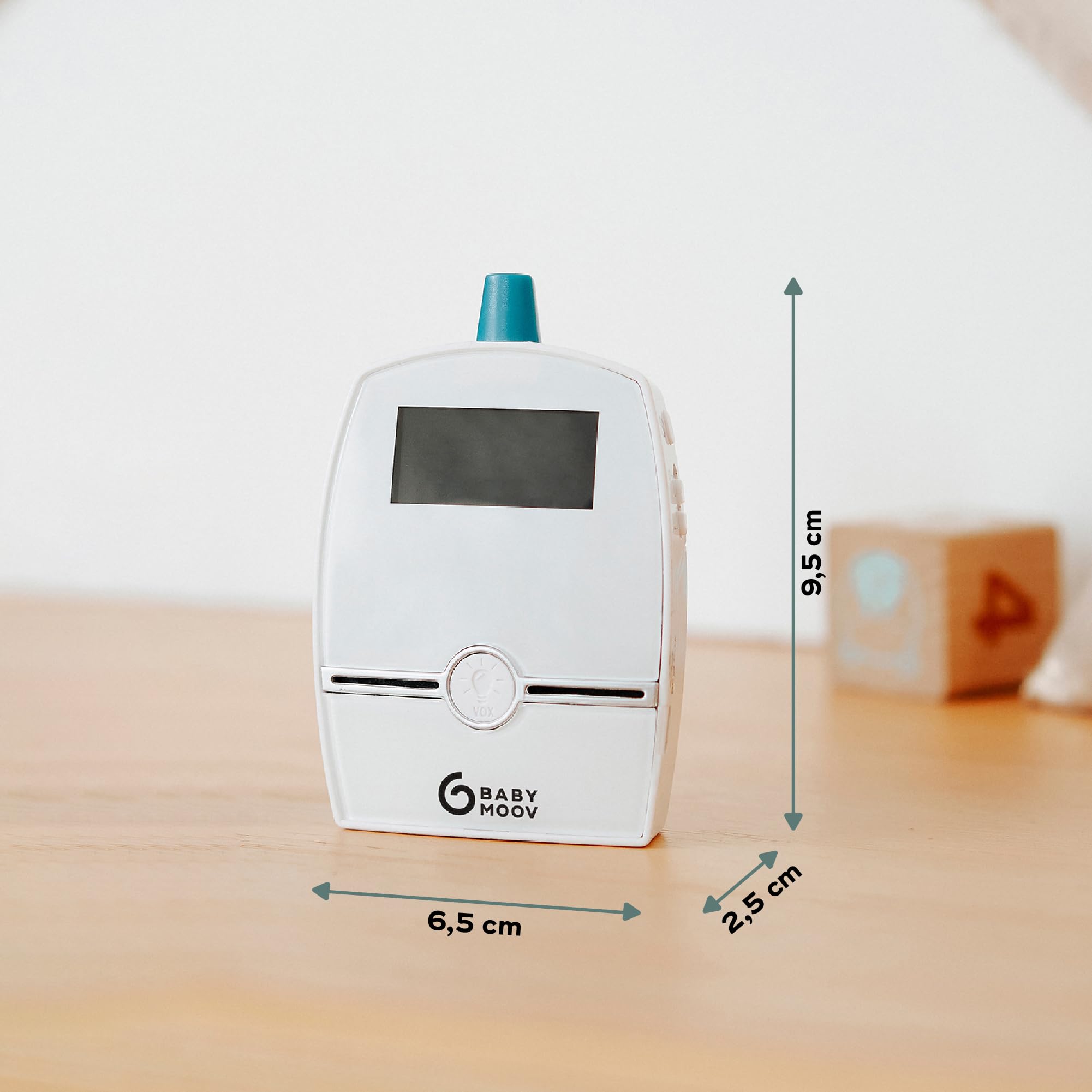 Babymoov Babyphone Audio Premium Care, Faible Emission d'Ondes avec Détecteur de Mouvement, Portée 1400m, Veilleuse, Berceuses, Capteur de Température, Talkie-Walkie