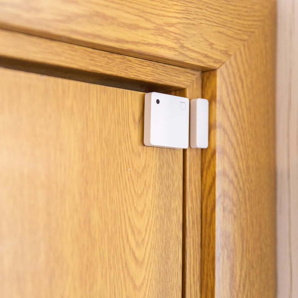 Shelly Blu Door/Window Noir - Détecteur d’Ouverture Porte/fenêtre Bluetooth, Alarme Sécurité Maison, Capteur lumière et Angle d'inclinaison, Pile 2 Ans, Cryptage
