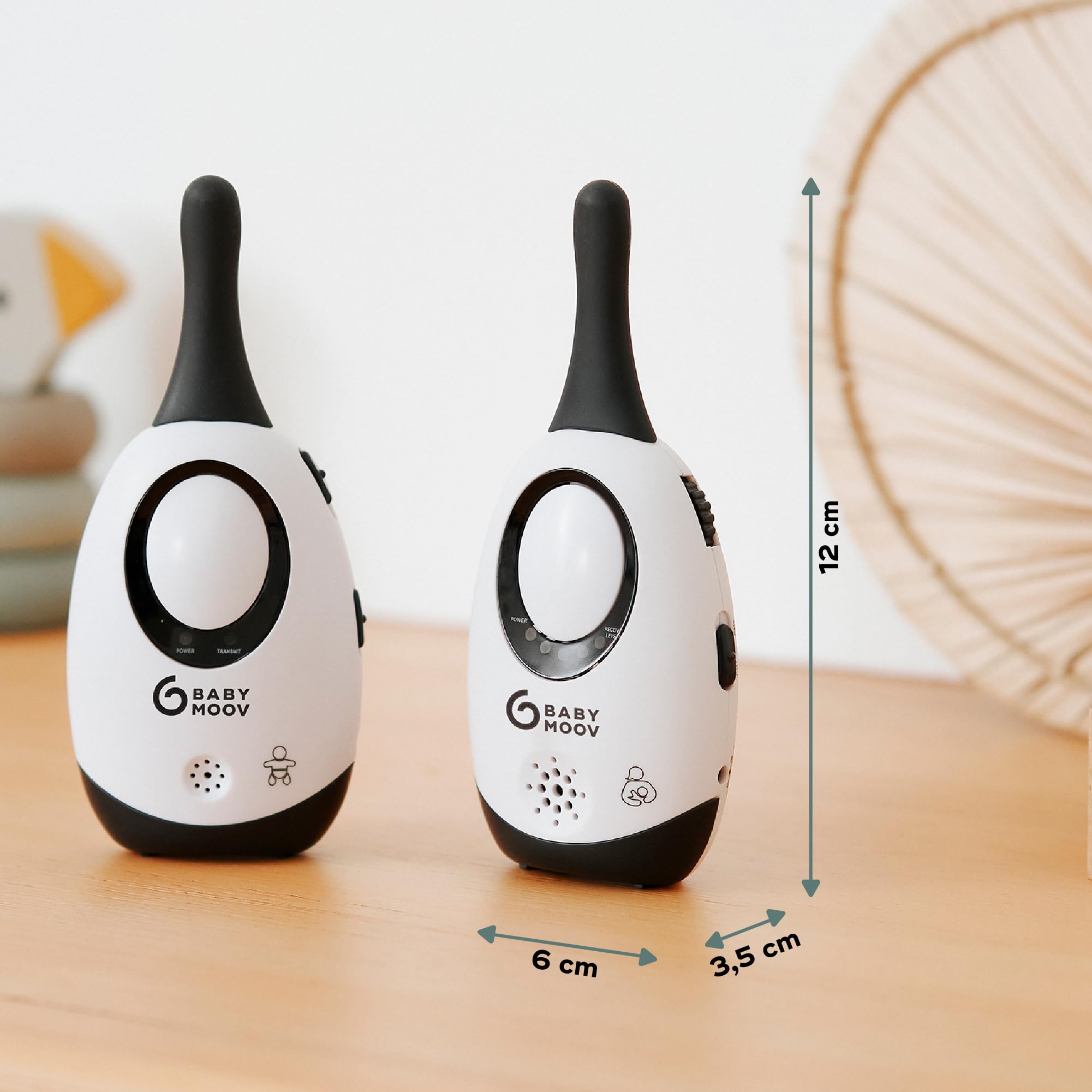 Babymoov Simply Care Babyphone Audio avec Fonction VOX, Double Alarme et 2 Adaptateurs, Portée 300m