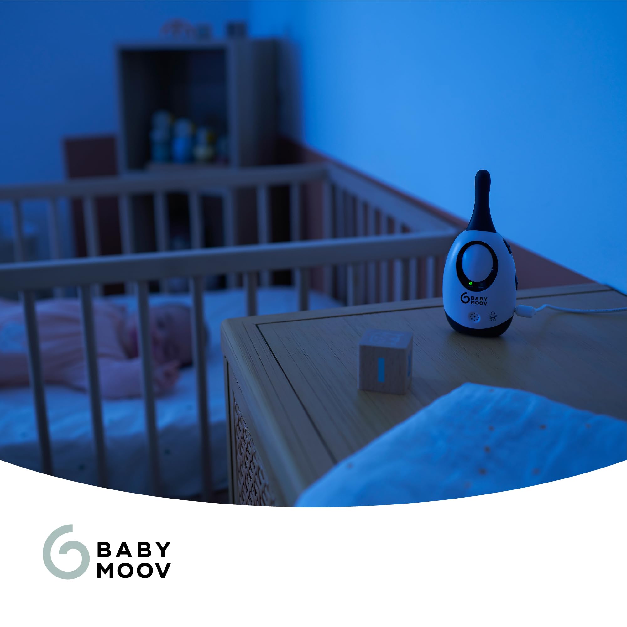 Babymoov Simply Care Babyphone Audio avec Fonction VOX, Double Alarme et 2 Adaptateurs, Portée 300m